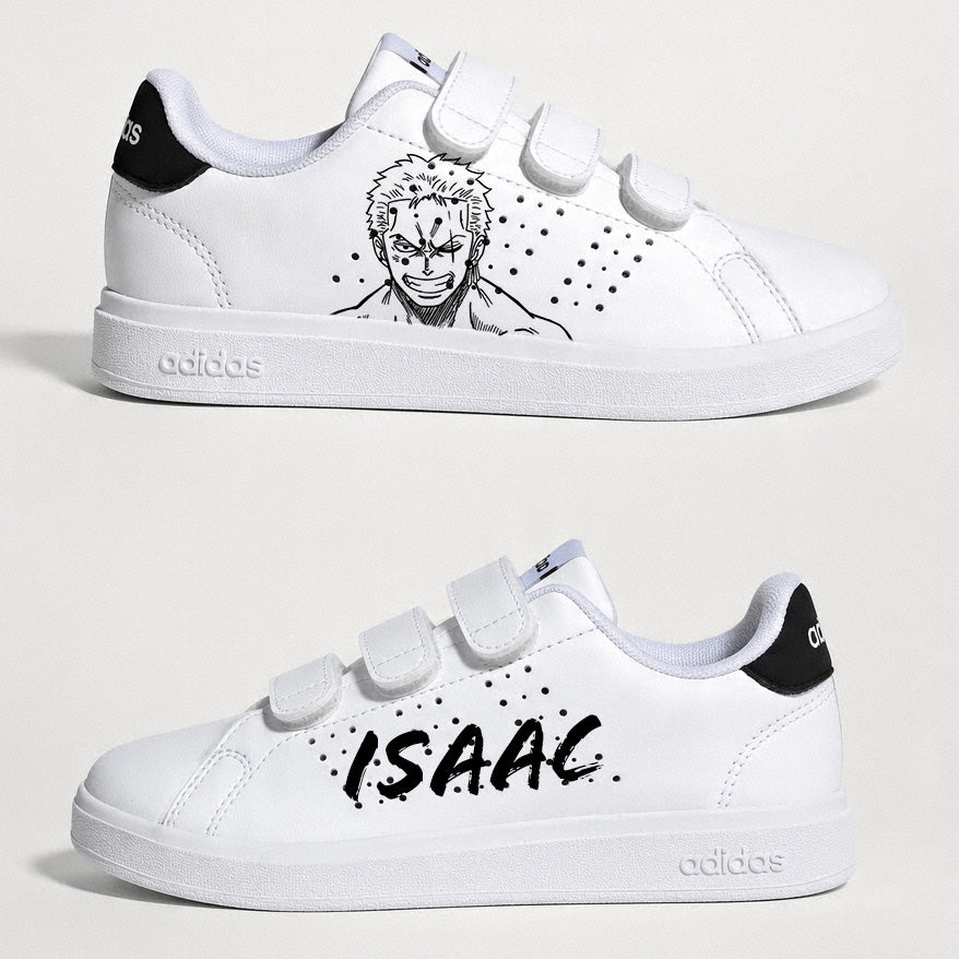 Baskets Adidas blanches à scratch pour enfant personnalisées avec le portrait de Roronoa Zoro de One Piece.