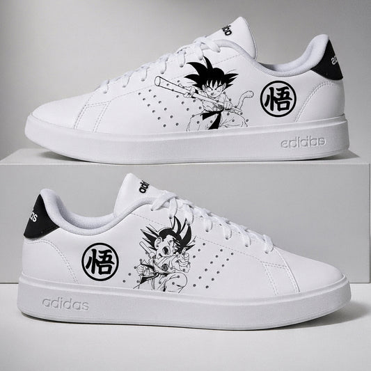 Paire de baskets Adidas customisées noir et blanc design Dragon Ball Z Goku sneakers manga homme