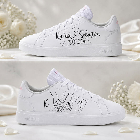 Paire de sneakers mariage personnalisable avec un design romantique et des détails graphiques. Baskets de mariage personnalisées prénoms date cadeau EVJF